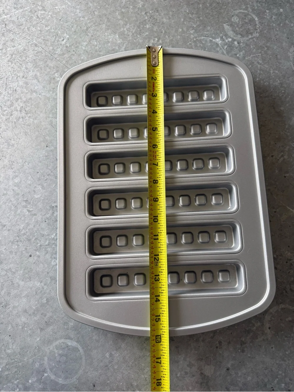 Pampered Chef Breadstick & Brownie Bar Pan 6 Cavity Nonstick Bakeware Retired